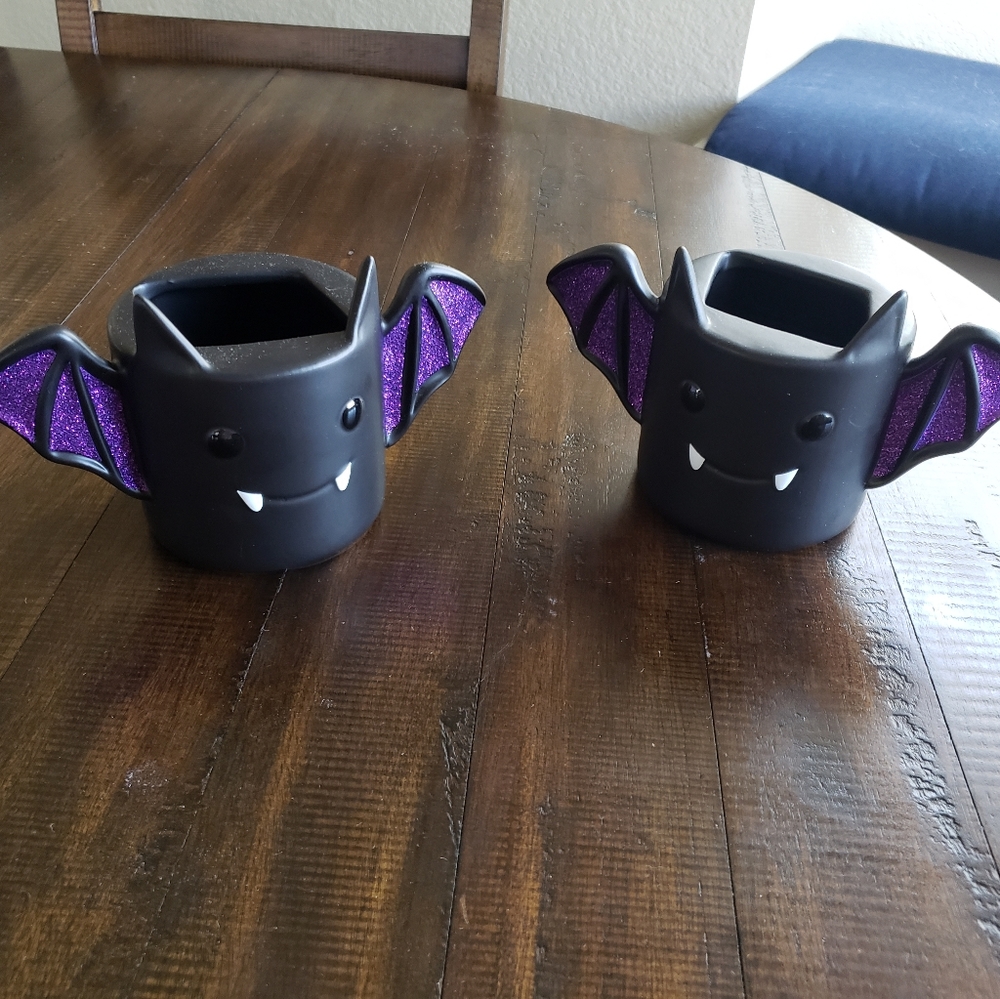 2 Bath & Body Works - Black Vampire Bat Soap Hldr